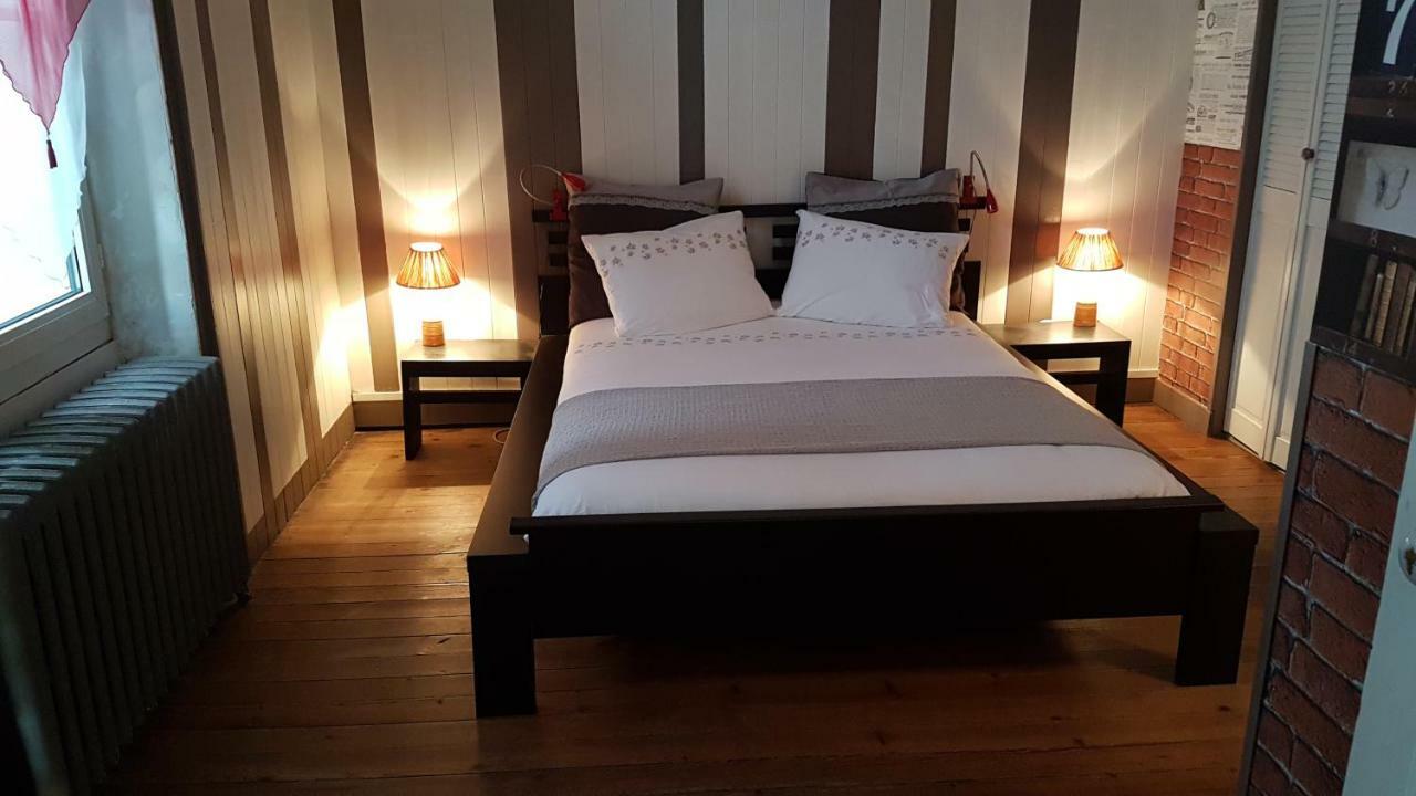 L'Escale Marine - Couette Et Cafe Bed & Breakfast La Rochelle  Exterior foto